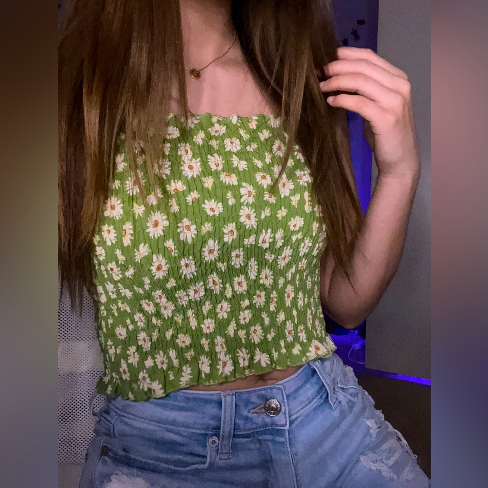 cute spring/summer crop top